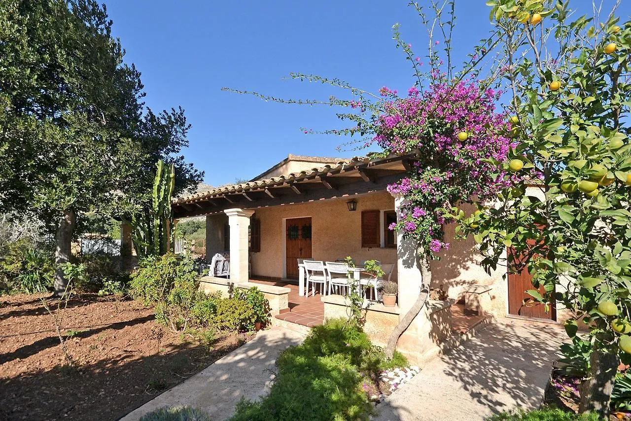 Belvilla By Oyo Tonina Pollenca Holiday home